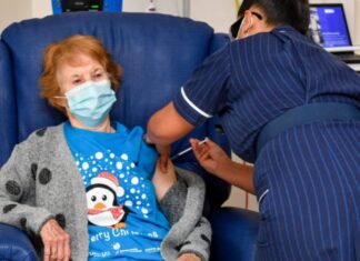 OMS destaca que contagios COVID han bajado un 50% en 5 semanas a nivel mundial