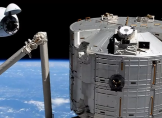 Video muestra llegada de reciclada cápsula de SpaceX con astronautas a Estación Espacial