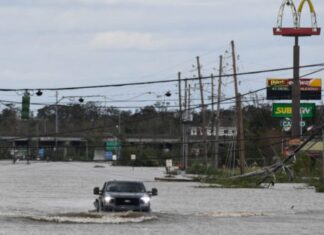 Huracán Ida deja “daños incalculables”, inundaciones y personas atrapadas en Luisiana